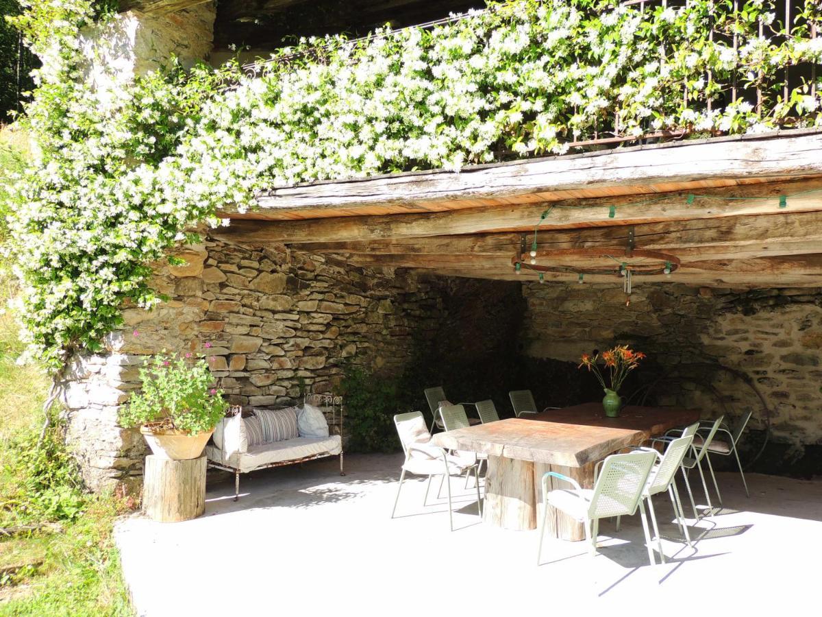 Nabat Le Haut, Chambre Et Table D'Hotes Courniou Exteriér fotografie