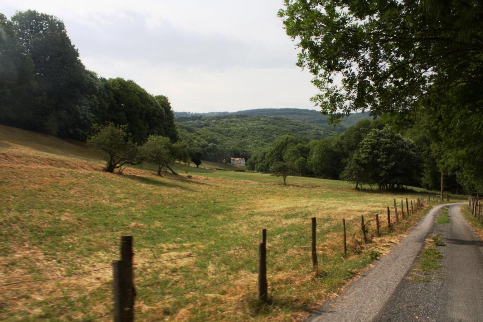 Nabat Le Haut, Chambre Et Table D'Hotes Courniou Exteriér fotografie